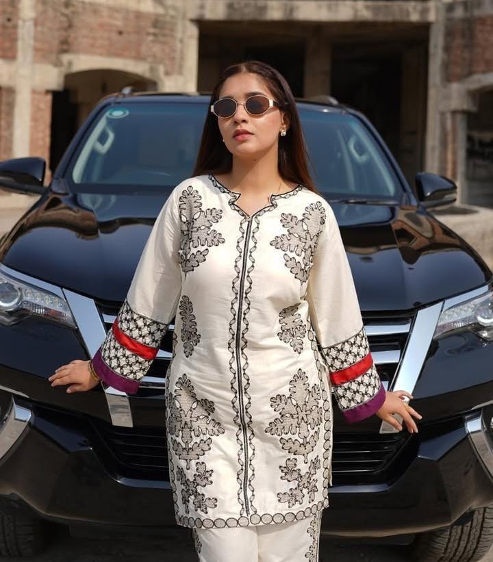 2-Piece Women's Stitched Embroidered Suit