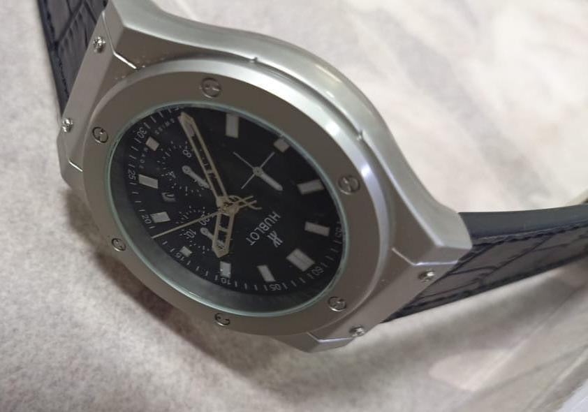 Hublot Analogue